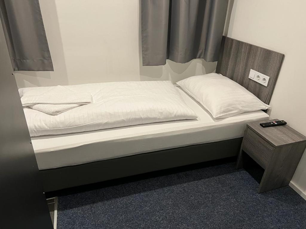 Hotel City Meetpoint Amburgo Esterno foto